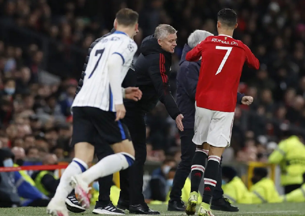 英格兰队逆转葡萄牙队，林高远关键制胜