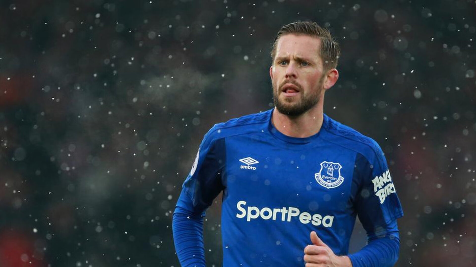 当梅西在NBA接管比赛，足球幽灵与篮球现实的量子纠缠